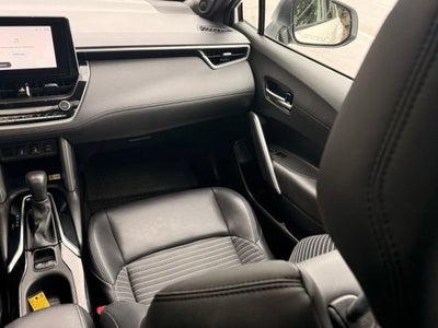 2023 Toyota Corolla Cross Hybrid XSE