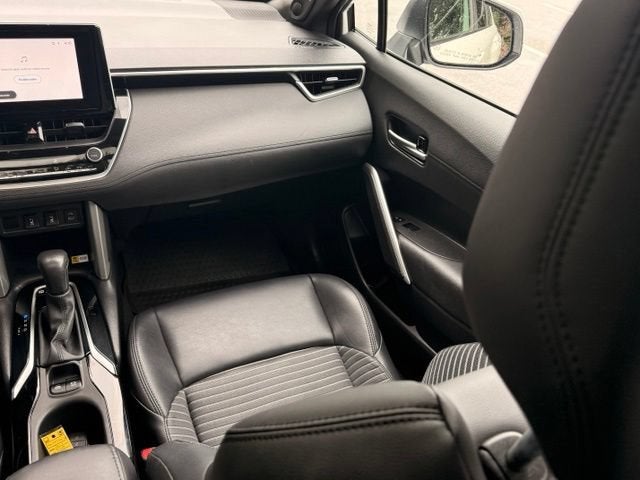 2023 Toyota Corolla Cross Hybrid XSE