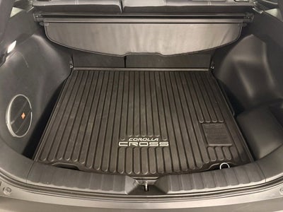 2023 Toyota Corolla Cross Hybrid SE