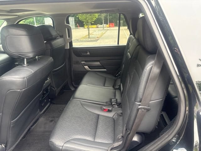 2024 Toyota Sequoia SR5
