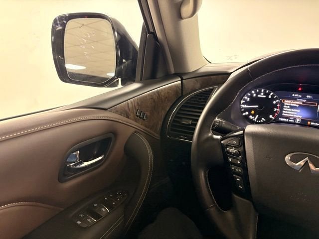 2023 INFINITI QX80 Premium Select