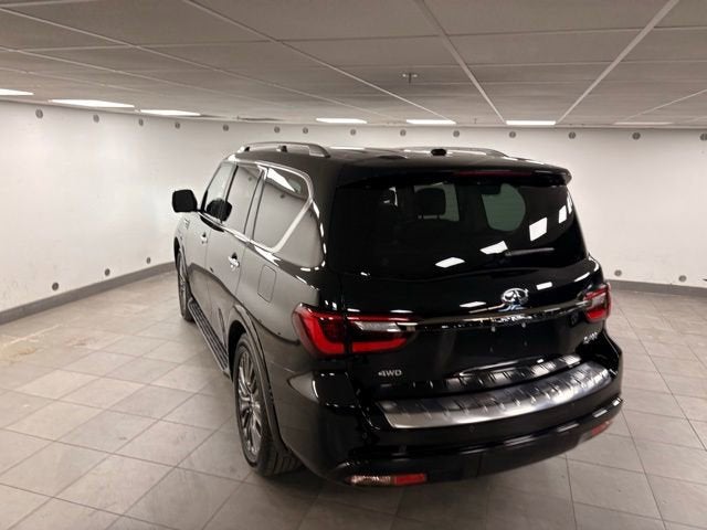 2023 INFINITI QX80 Premium Select