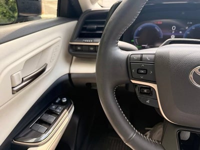 2024 Toyota Crown Limited