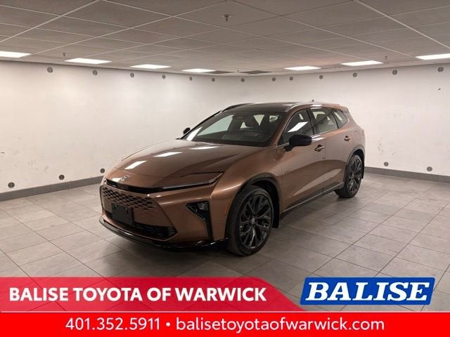 2025 Toyota Crown Signia Limited