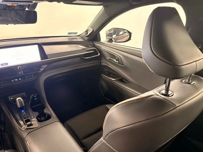 2025 Toyota Crown Signia Limited