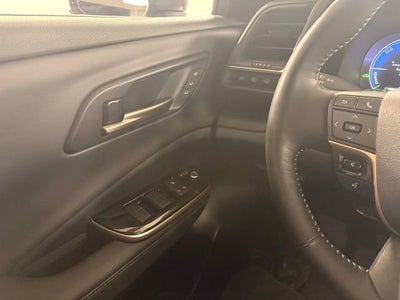 2025 Toyota Crown Signia Limited