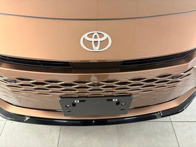 2025 Toyota Crown Signia Limited