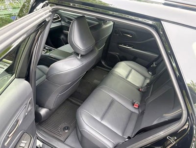 2025 Toyota Crown Signia Limited