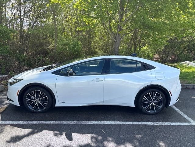 2024 Toyota Prius XLE
