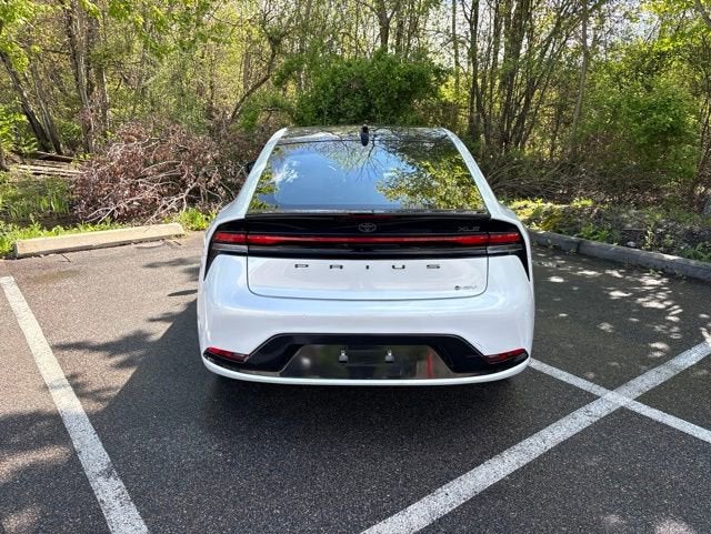 2024 Toyota Prius XLE