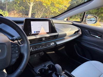 2024 Toyota Prius XLE
