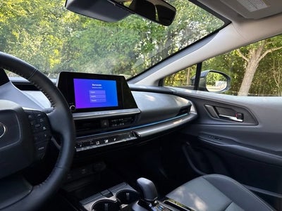 2024 Toyota Prius XLE