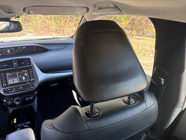 2021 Toyota Prius XLE