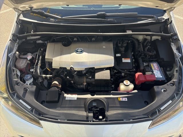 2021 Toyota Prius XLE