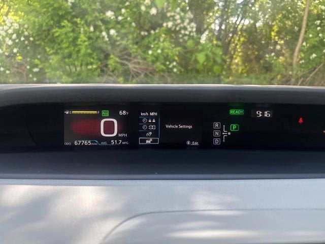 2016 Toyota Prius Two