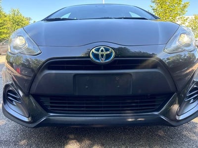 2017 Toyota Prius c Two