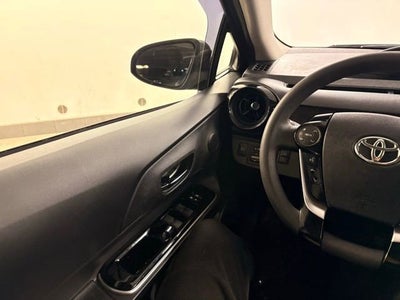 2018 Toyota Prius c Four