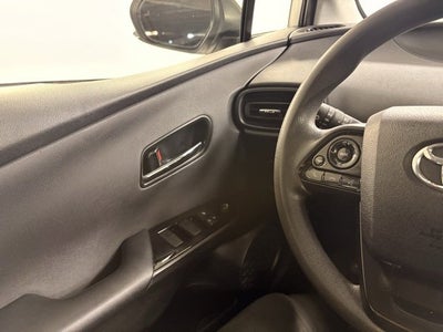 2022 Toyota Prius LE AWD-e