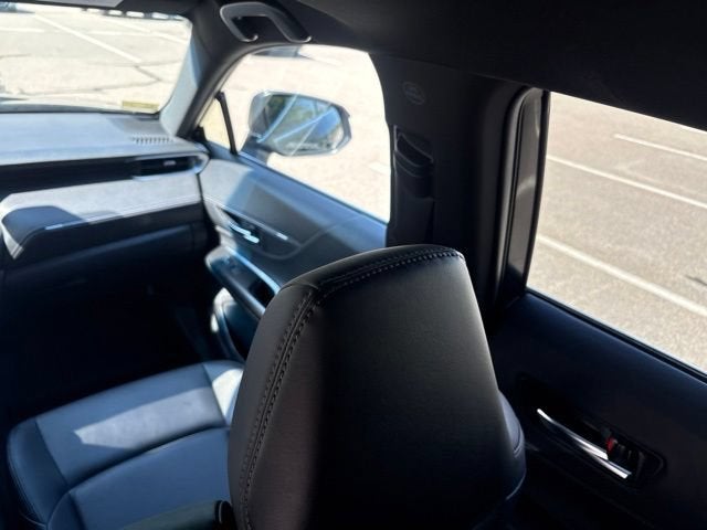 2023 Toyota Venza Nightshade