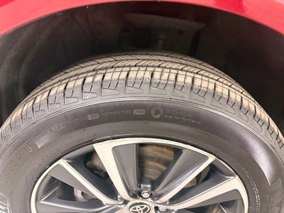 2024 Toyota Venza LE