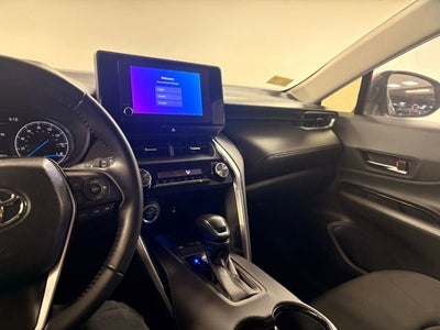 2024 Toyota Venza LE