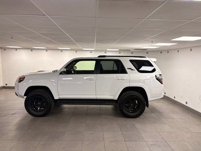 2024 Toyota 4Runner TRD Off-Road