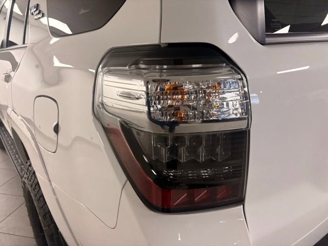 2024 Toyota 4Runner TRD Off-Road