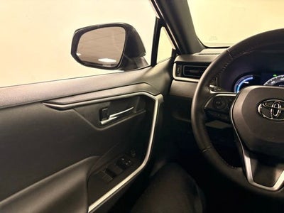 2024 Toyota RAV4 Prime SE