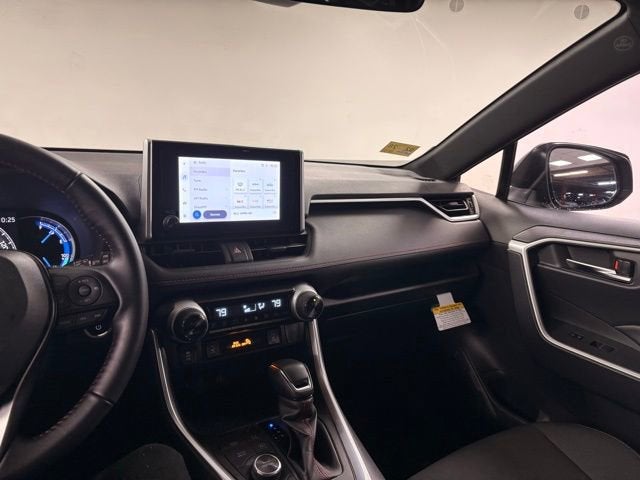 2024 Toyota RAV4 Prime SE