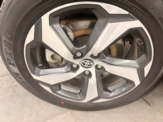 2024 Toyota RAV4 Prime SE