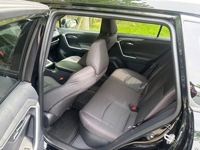 2025 Toyota RAV4 Plug-In Hybrid SE