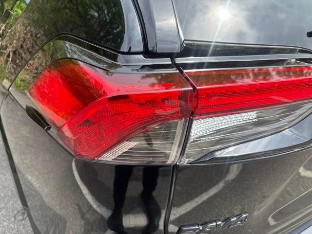 2025 Toyota RAV4 Plug-In Hybrid SE