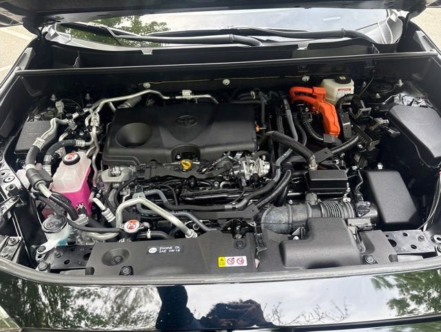 2025 Toyota RAV4 Plug-In Hybrid SE