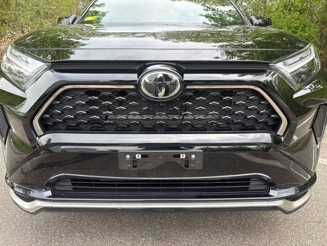 2025 Toyota RAV4 Plug-In Hybrid SE
