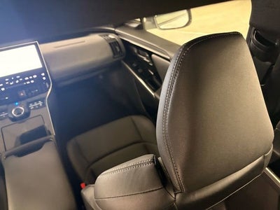 2025 Toyota bZ4X Limited