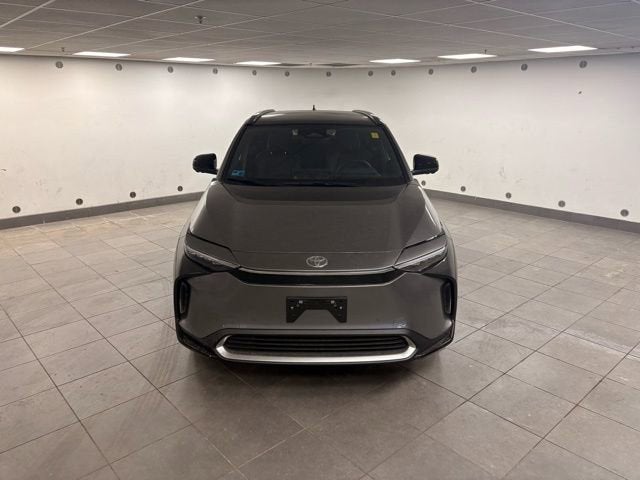 2025 Toyota bZ4X Limited