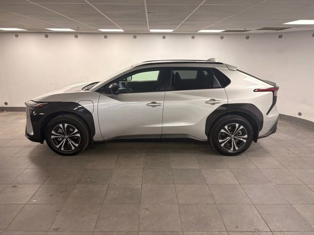 2025 Toyota bZ4X XLE