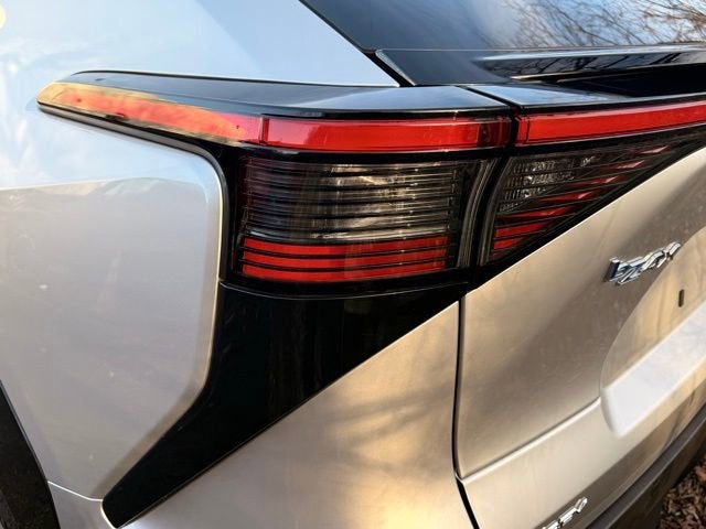 2024 Toyota bZ4X XLE