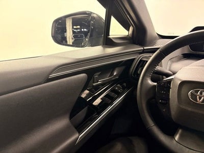2024 Toyota bZ4X XLE