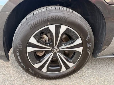 2024 Toyota bZ4X XLE