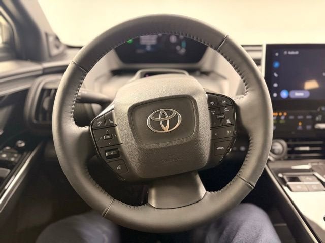 2025 Toyota bZ4X Limited