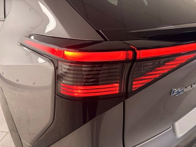 2025 Toyota bZ4X Limited