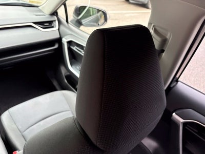 2020 Toyota RAV4 Hybrid LE