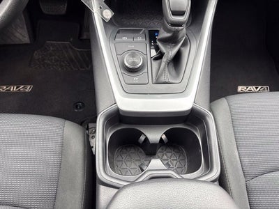 2020 Toyota RAV4 Hybrid LE