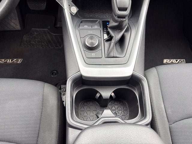 2020 Toyota RAV4 Hybrid LE