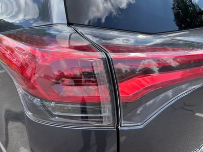 2018 Toyota RAV4 Hybrid XLE