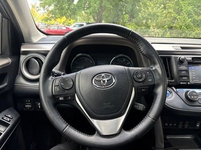 2018 Toyota RAV4 Hybrid XLE
