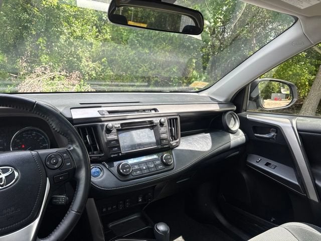 2018 Toyota RAV4 Hybrid XLE