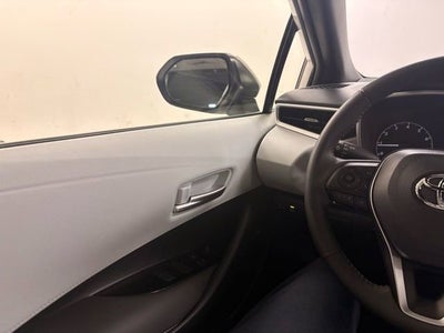 2024 Toyota Corolla Hatchback SE