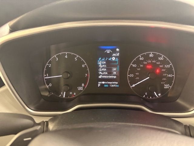 2024 Toyota Corolla Hatchback SE